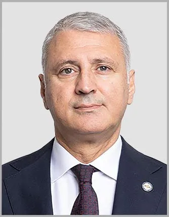 Yönetim Kurulu Başkanı:  
A. Akgün ALTUĞ