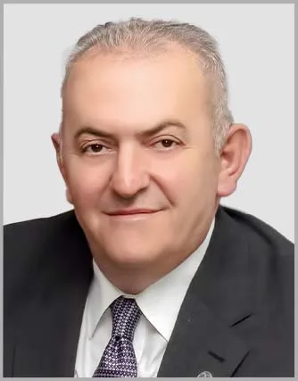 Yönetim Kurulu Başkanı:  
Hami ÖZER