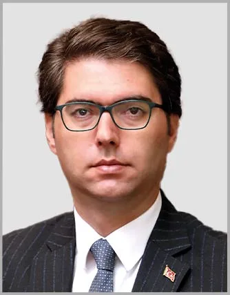 Yönetim Kurulu Başkanı:  
Murat KARALOĞLU