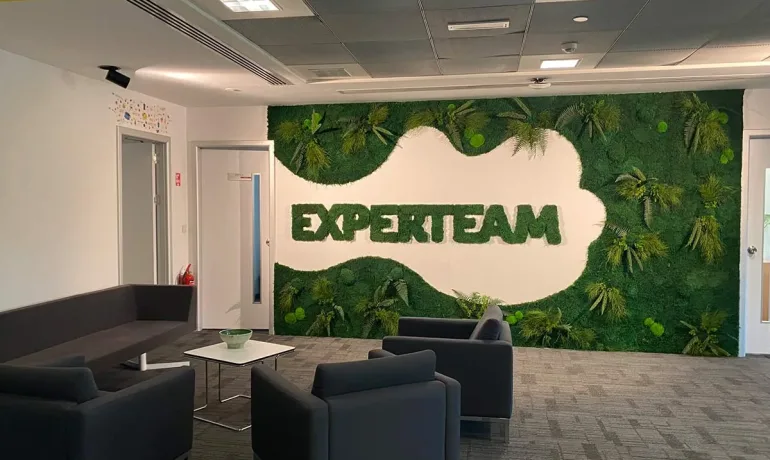 Uzman Bilişim Danışmanlık AR-GE Merkezi